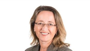 IK Immobilien - Frau Köszali